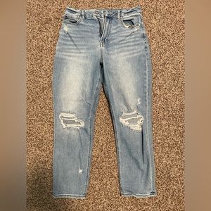 American Eagle Girlfriend Jeans
